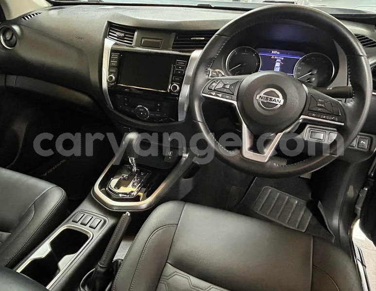 Big with watermark nissan navara namibia walvis bay 24694