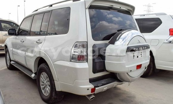 Buy Import Mitsubishi Pajero White Car in Import - Dubai in Namibia Buy Import Mitsubishi Pajero White Car in Import - Dubai in Namibia