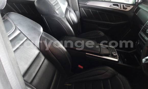 Buy Used Mercedes-Benz ML–Class White Car in Windhoek in Namibia Buy Used Mercedes-Benz ML–Class White Car in Windhoek in Namibia