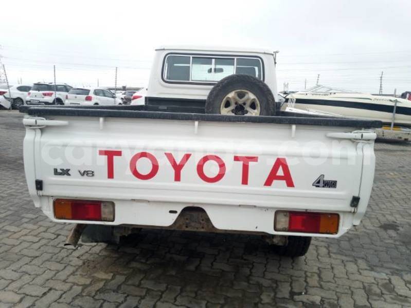 Big with watermark toyota land cruiser namibia okahandja 24710