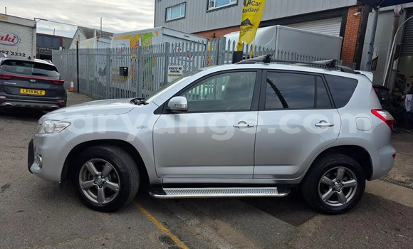Buy Used Toyota RAV4 Silver Car in Windhoek in Namibia Buy Used Toyota RAV4 Silver Car in Windhoek in Namibia