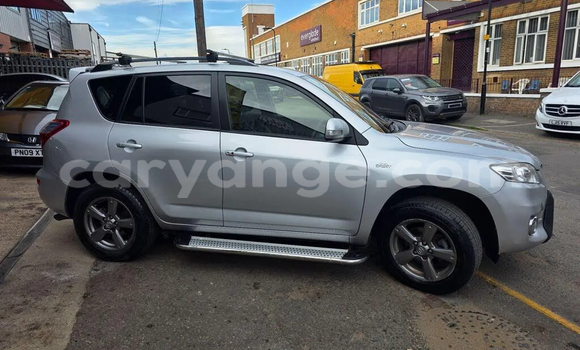 Buy Used Toyota RAV4 Silver Car in Windhoek in Namibia Buy Used Toyota RAV4 Silver Car in Windhoek in Namibia