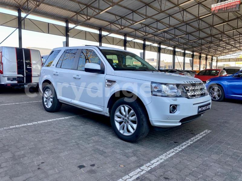 Big with watermark land rover freelander namibia windhoek 24724