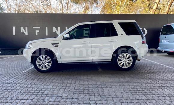 Buy Used Land Rover Freelander White Car in Windhoek in Namibia Buy Used Land Rover Freelander White Car in Windhoek in Namibia