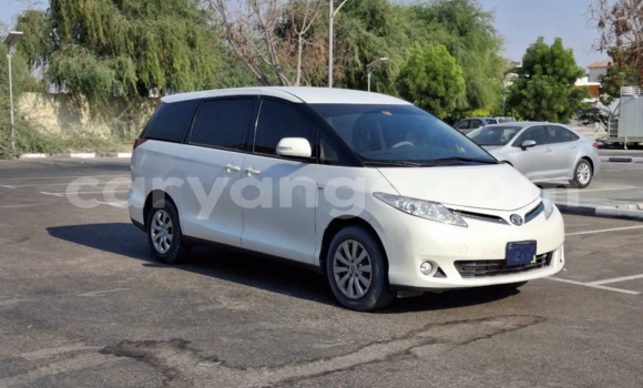 Buy Used Toyota Previa White Car in Windhoek in Namibia Buy Used Toyota Previa White Car in Windhoek in Namibia