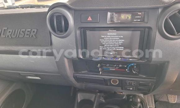 Buy Used Toyota Land Cruiser Beige Car in Windhoek in Namibia Buy Used Toyota Land Cruiser Beige Car in Windhoek in Namibia