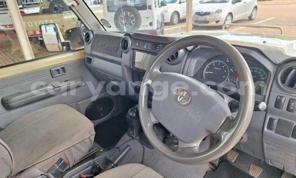 Buy Used Toyota Land Cruiser Beige Car in Windhoek in Namibia Buy Used Toyota Land Cruiser Beige Car in Windhoek in Namibia