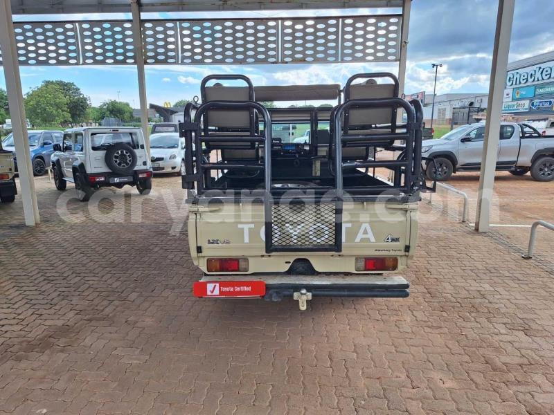 Big with watermark toyota land cruiser namibia windhoek 24730