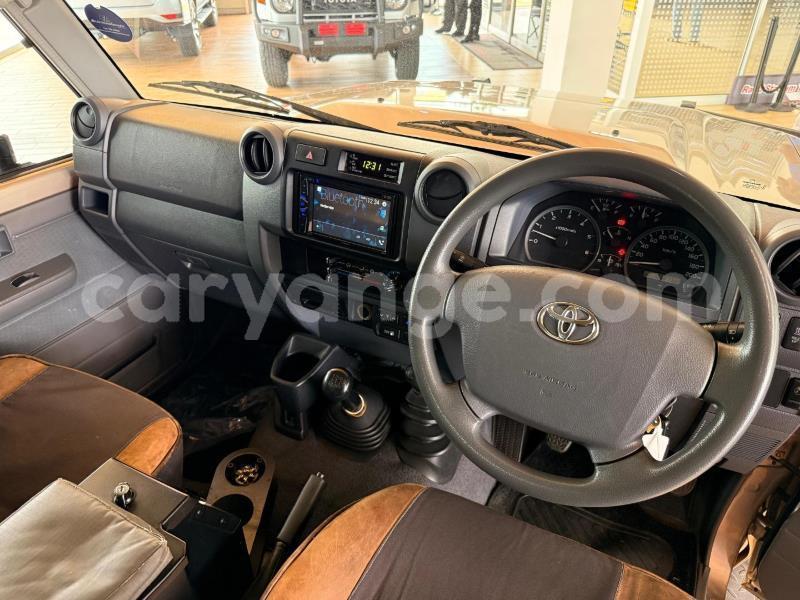 Big with watermark toyota land cruiser namibia windhoek 24731