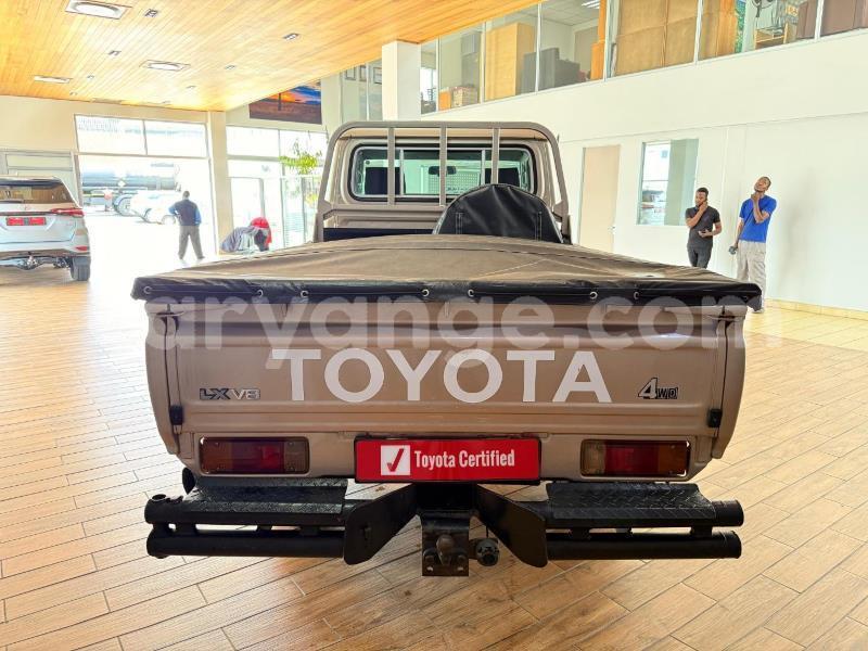 Big with watermark toyota land cruiser namibia windhoek 24731