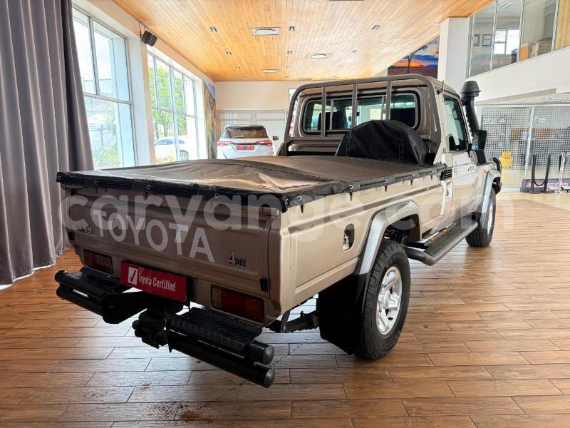 Big with watermark toyota land cruiser namibia windhoek 24731