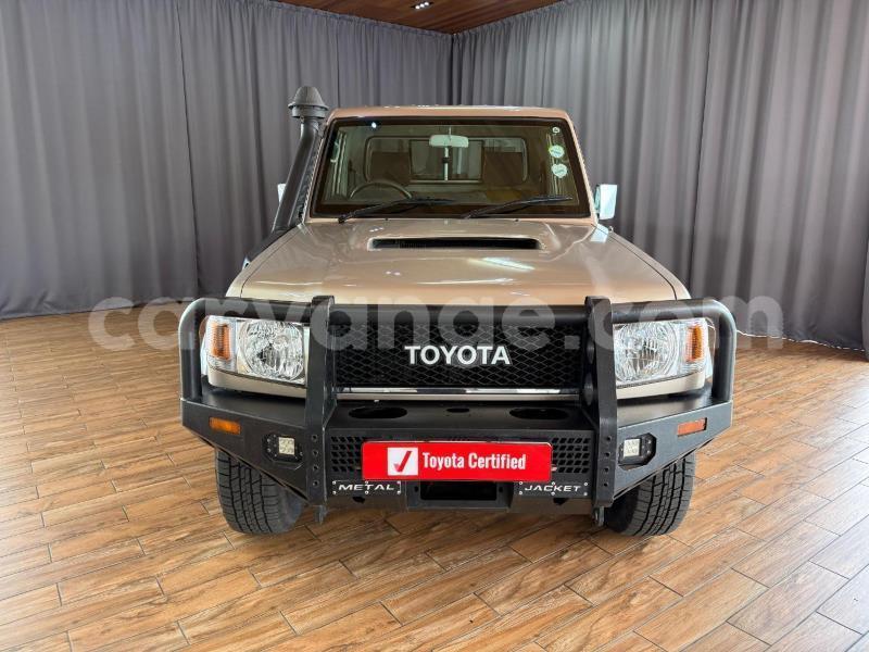 Big with watermark toyota land cruiser namibia windhoek 24731