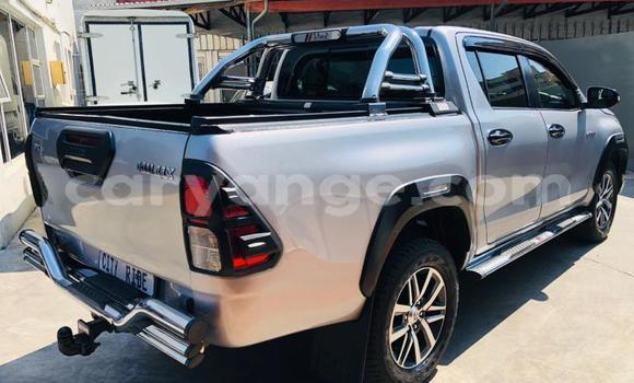 Buy Used Toyota Hilux Silver Car in Windhoek in Namibia Buy Used Toyota Hilux Silver Car in Windhoek in Namibia