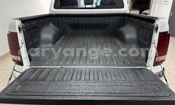 Buy Used Volkswagen Amarok White Car in Windhoek in Namibia Buy Used Volkswagen Amarok White Car in Windhoek in Namibia