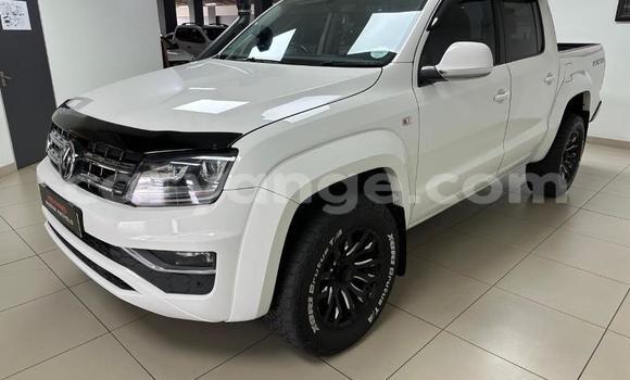 Buy Used Volkswagen Amarok White Car in Windhoek in Namibia Buy Used Volkswagen Amarok White Car in Windhoek in Namibia