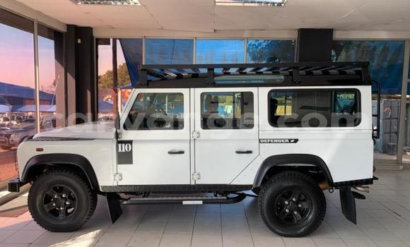 Buy Used Land Rover Defender White Car in Windhoek in Namibia Buy Used Land Rover Defender White Car in Windhoek in Namibia