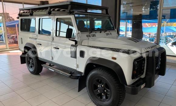 Buy Used Land Rover Defender White Car in Windhoek in Namibia Buy Used Land Rover Defender White Car in Windhoek in Namibia