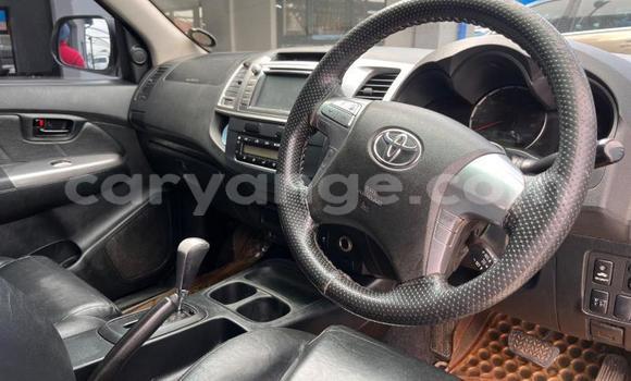 Buy Used Toyota Hilux White Car in Windhoek in Namibia Buy Used Toyota Hilux White Car in Windhoek in Namibia