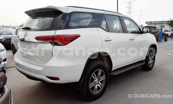 Buy Import Toyota Fortuner White Car in Import - Dubai in Namibia Buy Import Toyota Fortuner White Car in Import - Dubai in Namibia