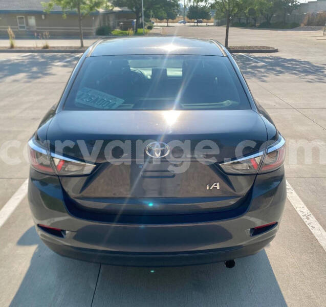 Big with watermark toyota yaris namibia windhoek 24740