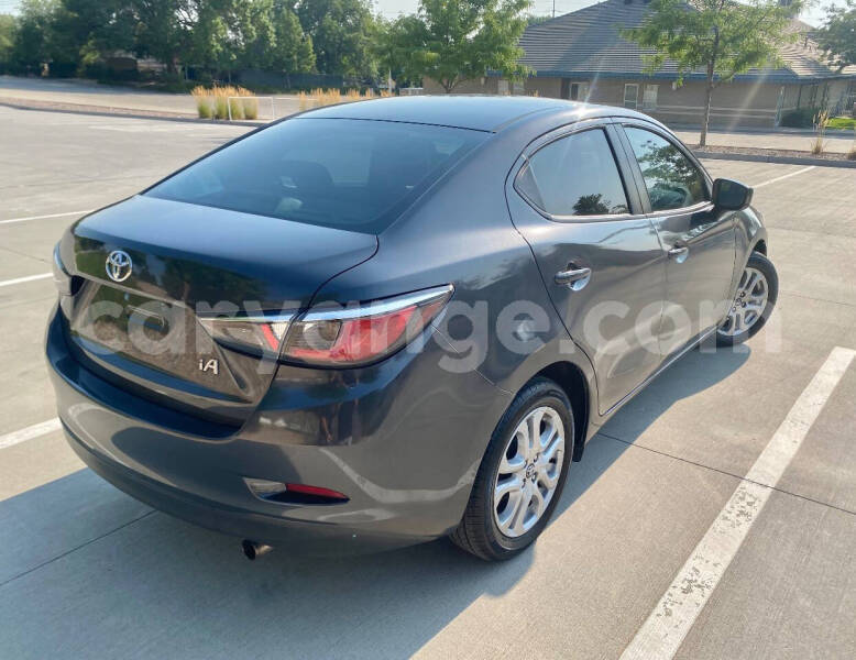 Big with watermark toyota yaris namibia windhoek 24740