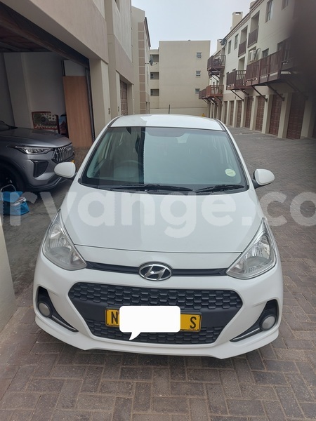 Big with watermark hyundai i10 namibia swakopmund 24744