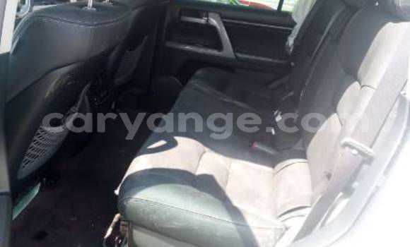 Buy Used Toyota Land Cruiser White Car in Swakopmund in Namibia Buy Used Toyota Land Cruiser White Car in Swakopmund in Namibia