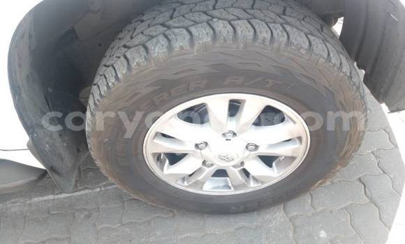 Buy Used Toyota Land Cruiser White Car in Swakopmund in Namibia Buy Used Toyota Land Cruiser White Car in Swakopmund in Namibia