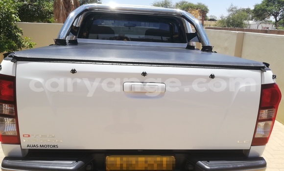 Buy Used Isuzu KB White Car in Rehoboth in Hardap Buy Used Isuzu KB White Car in Rehoboth in Hardap