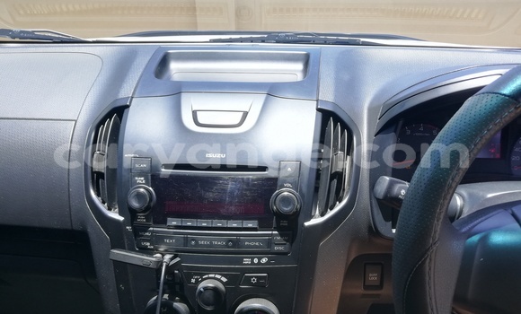 Buy Used Isuzu KB White Car in Rehoboth in Hardap Buy Used Isuzu KB White Car in Rehoboth in Hardap