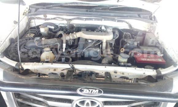 Acheter Occasion Voiture Toyota Hilux Blanc à Windhoek, Namibie Acheter Occasion Voiture Toyota Hilux Blanc à Windhoek, Namibie