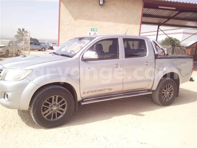 Big with watermark toyota hilux namibia swakopmund 24754