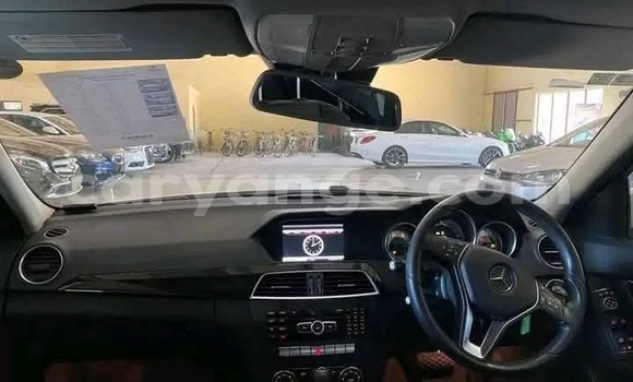 Acheter Occasion Voiture Mercedes-Benz C180 COUPE Blanc à Karibib, Erongo Acheter Occasion Voiture Mercedes-Benz C180 COUPE Blanc à Karibib, Erongo