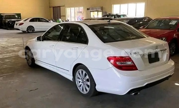 Acheter Occasion Voiture Mercedes-Benz C180 COUPE Blanc à Karibib, Erongo Acheter Occasion Voiture Mercedes-Benz C180 COUPE Blanc à Karibib, Erongo