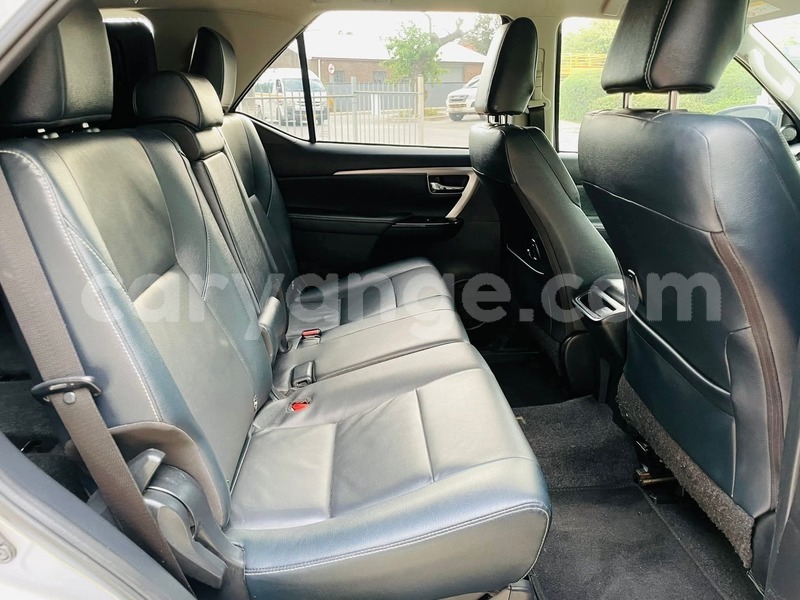 Big with watermark toyota fortuner hardap aranos 24767