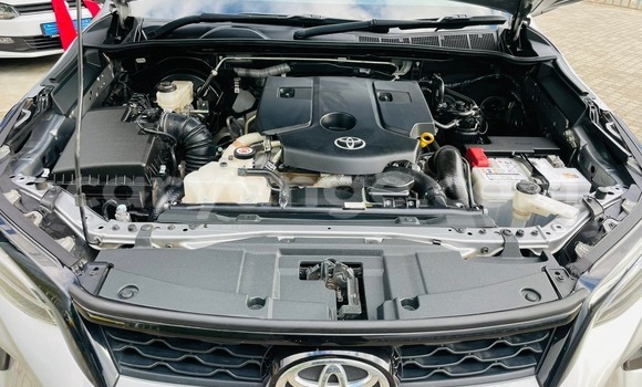 Acheter Occasion Voiture Toyota Fortuner Gris à Aranos, Hardap Acheter Occasion Voiture Toyota Fortuner Gris à Aranos, Hardap