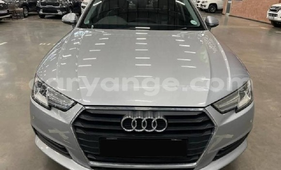 Acheter Occasion Voiture Audi A4 Gris à Katima Mulilo, Caprivi Acheter Occasion Voiture Audi A4 Gris à Katima Mulilo, Caprivi