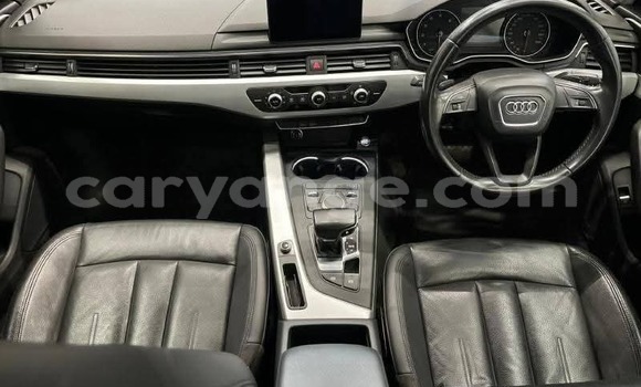 Acheter Occasion Voiture Audi A4 Gris à Katima Mulilo, Caprivi Acheter Occasion Voiture Audi A4 Gris à Katima Mulilo, Caprivi