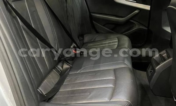 Acheter Occasion Voiture Audi A4 Gris à Katima Mulilo, Caprivi Acheter Occasion Voiture Audi A4 Gris à Katima Mulilo, Caprivi