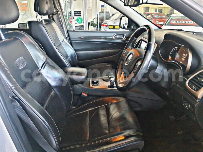 Big with watermark jeep grand cherokee omaheke gobabis 24782