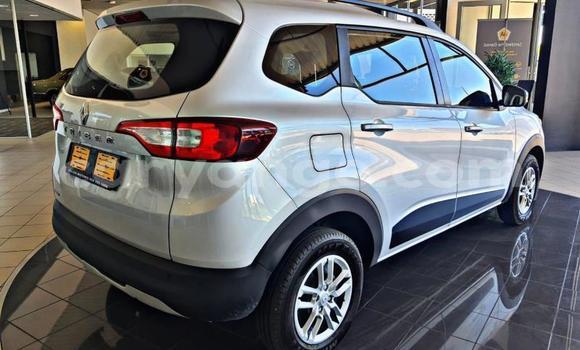 Buy Used Renault Twingo Silver Car in Gobabis in Omaheke Buy Used Renault Twingo Silver Car in Gobabis in Omaheke