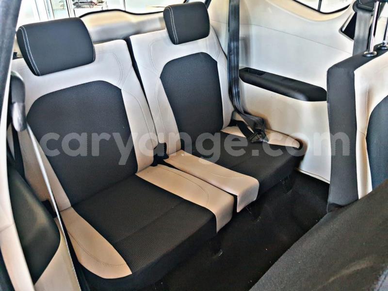 Big with watermark renault twingo omaheke gobabis 24784