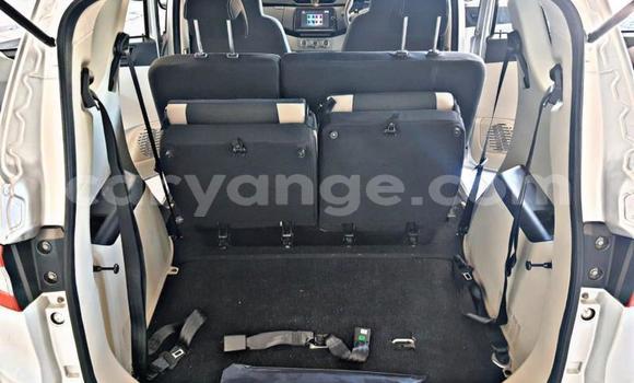 Buy Used Renault Twingo Silver Car in Gobabis in Omaheke Buy Used Renault Twingo Silver Car in Gobabis in Omaheke