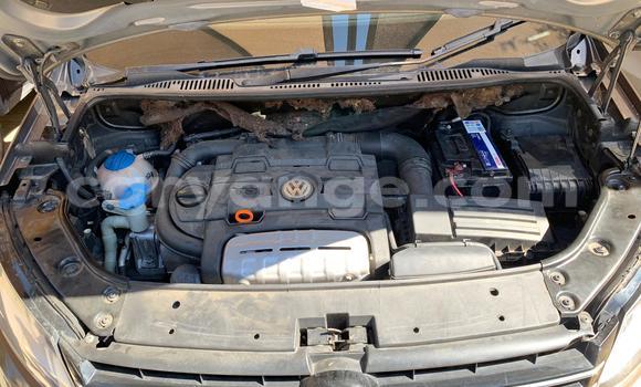 Acheter Occasion Voiture Volkswagen Touran Marron à Windhoek, Namibie Acheter Occasion Voiture Volkswagen Touran Marron à Windhoek, Namibie