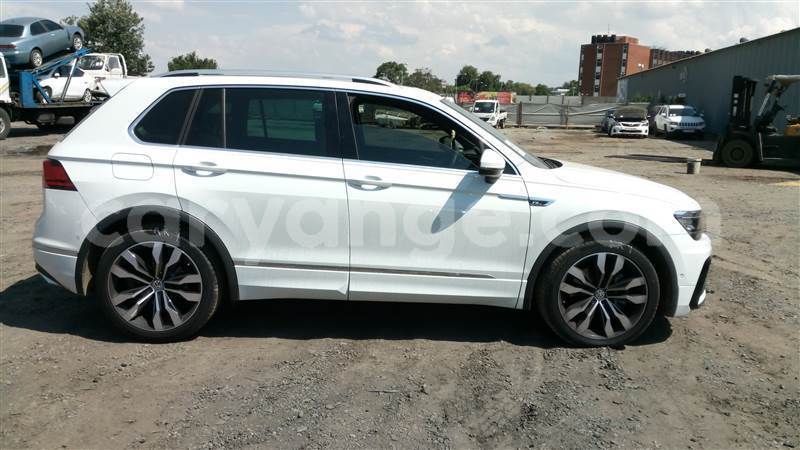 Big with watermark volkswagen tiguan namibia windhoek 24793