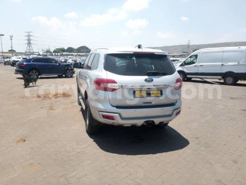 Big with watermark ford everest namibia windhoek 24794