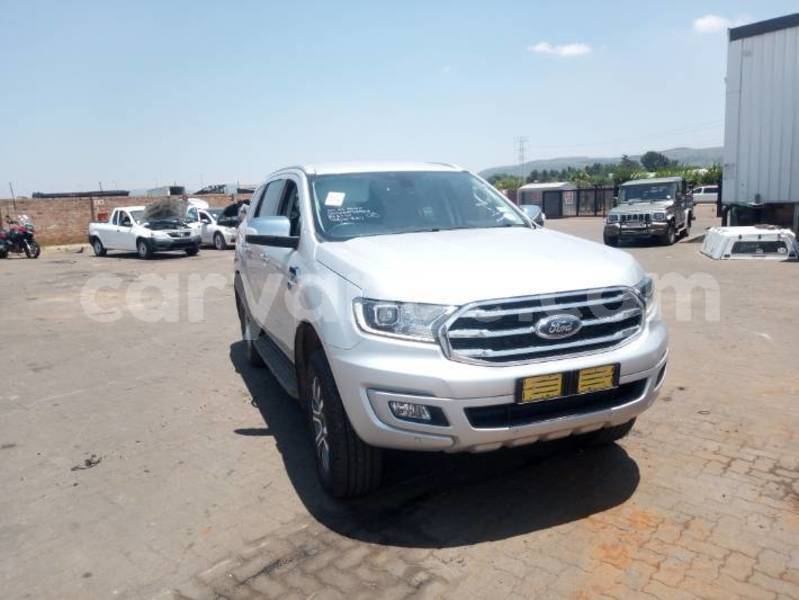 Big with watermark ford everest namibia windhoek 24794