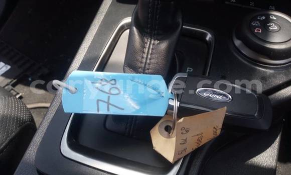 Buy Used Ford Everest White Car in Windhoek in Namibia Buy Used Ford Everest White Car in Windhoek in Namibia