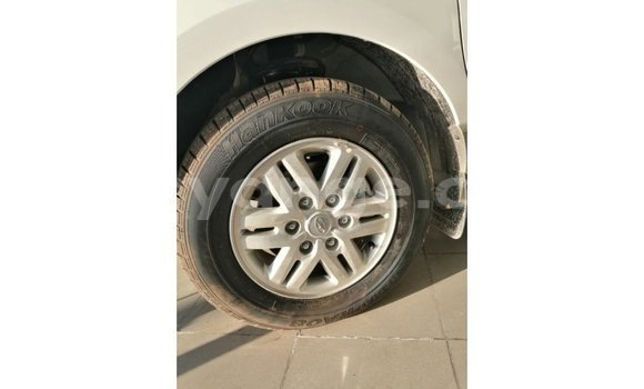 Acheter Import Voiture Hyundai Accent Blanc à Import - Dubai, Namibie Acheter Import Voiture Hyundai Accent Blanc à Import - Dubai, Namibie