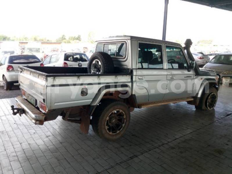 Big with watermark toyota land cruiser oshikoto ondangwa 24797